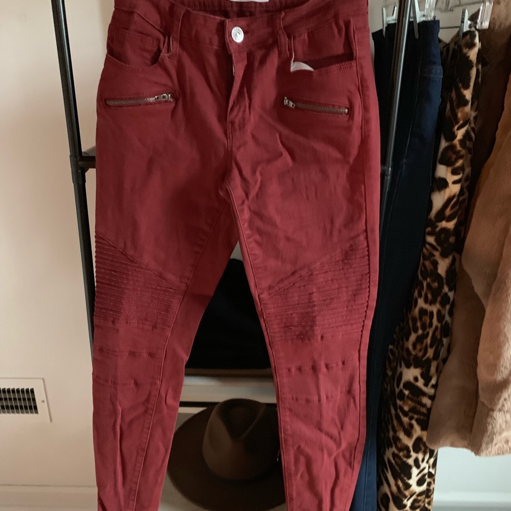 Maroon Motto jeans